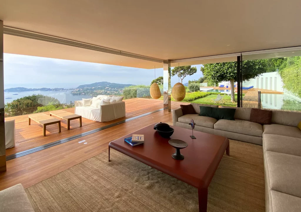 custom-fitted-minimal-windows-villa-gallery-image-5